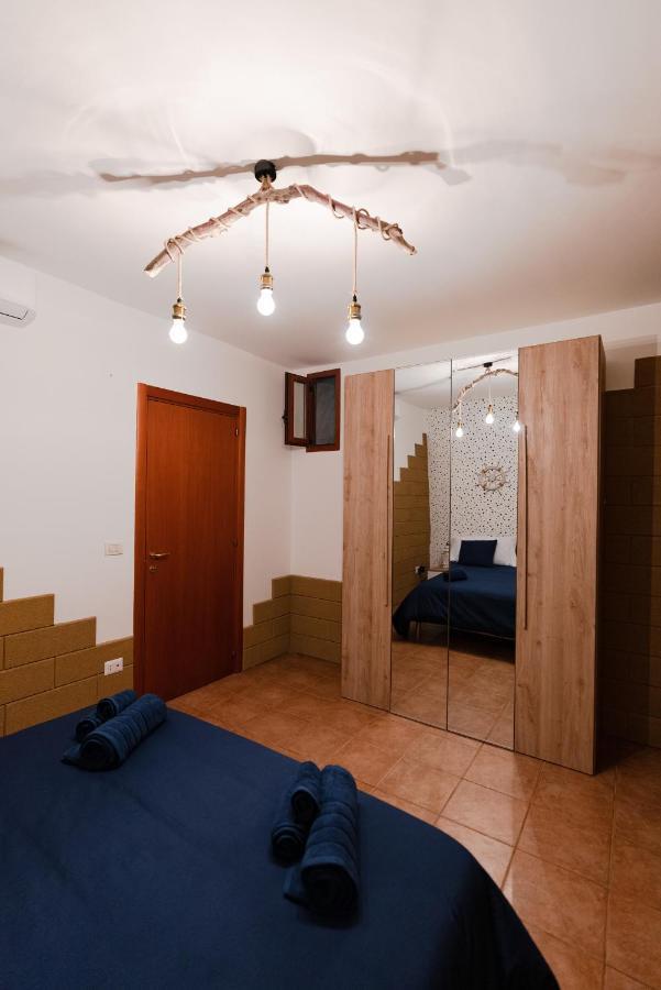 Blue Angel Oak - Apartment Bari Esterno foto